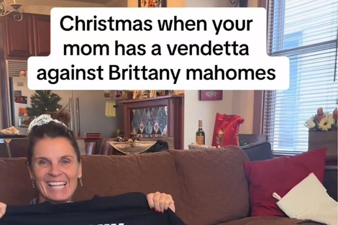 Brittany Mahomes is again a victim of TikTok, a user's t-shirt sparks controversy