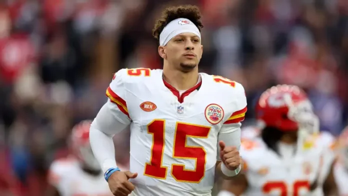 How the Chiefs and Patrick Mahomes beat the Patriots to end losing skid: Live updates, reaction