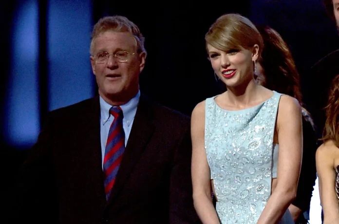 Taylor Swift Addresses Alleged Altercation Between her Dad Scott and Sydney Photographer